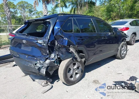 2022 Toyota Rav4 Xle from USA, damaged, VIN 2T3W1RFV4NW189687